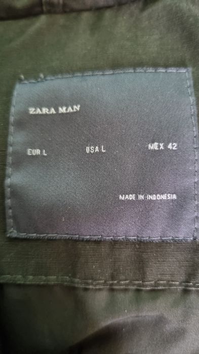 Geaca groasă de iarnă bărbătească de la Zara, mărimea L