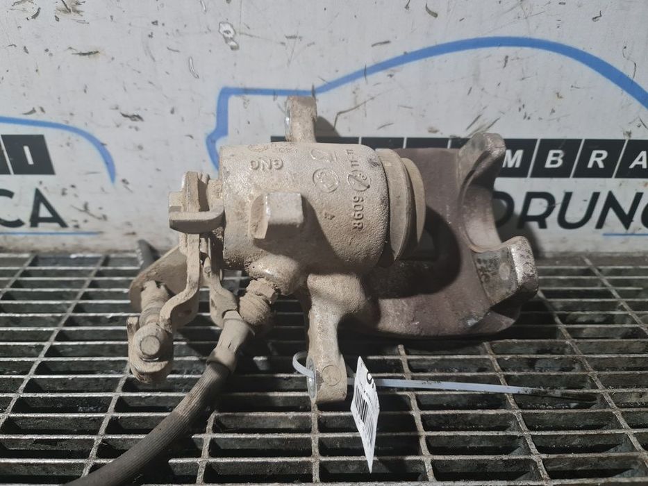 Etrier stanga spate Volkswagen Golf V Variant 1.9 TDI 2007 - 2009 Automata Combi 4 Usi ...