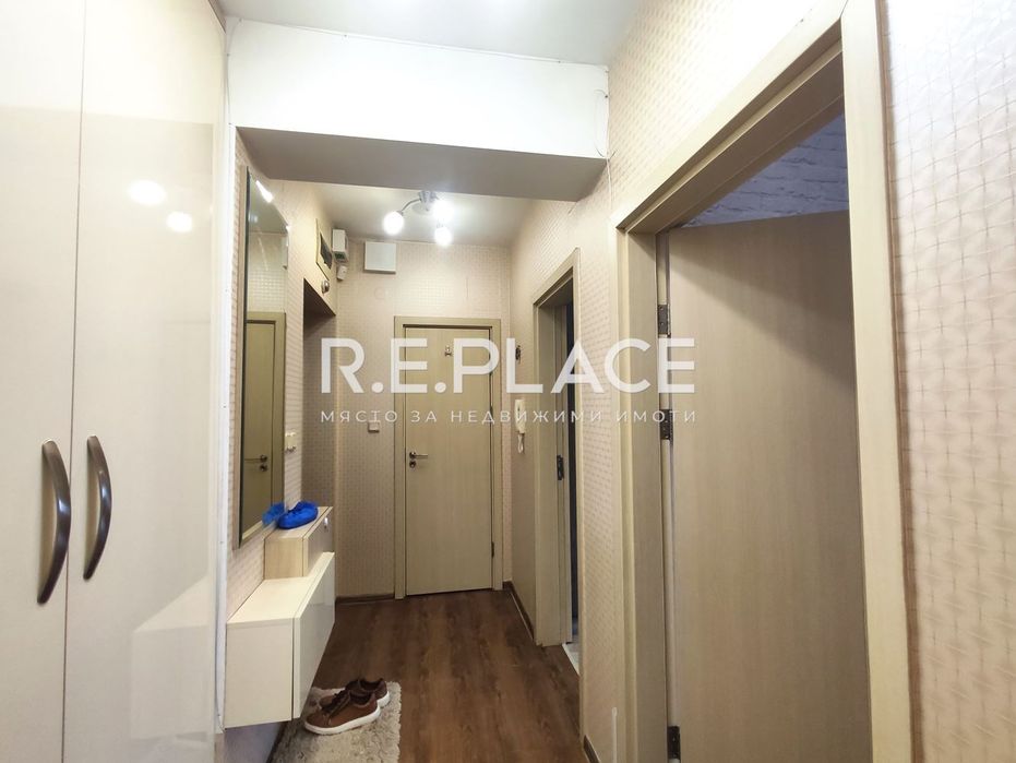 Продава се Двустаен апартамент в Варна, Левски - 61 кв.м за 1731 €/кв.м - Снимка #5