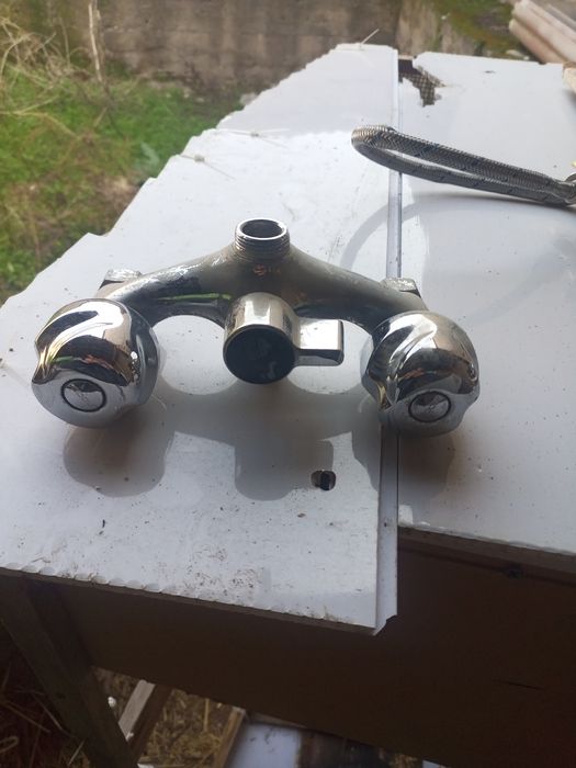 Продается свои разные смесители