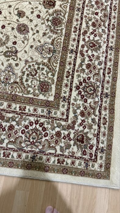 Продам натуральный  ковер