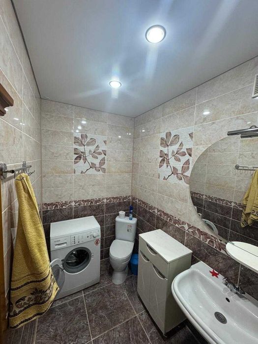 Продается 3- комн квартира