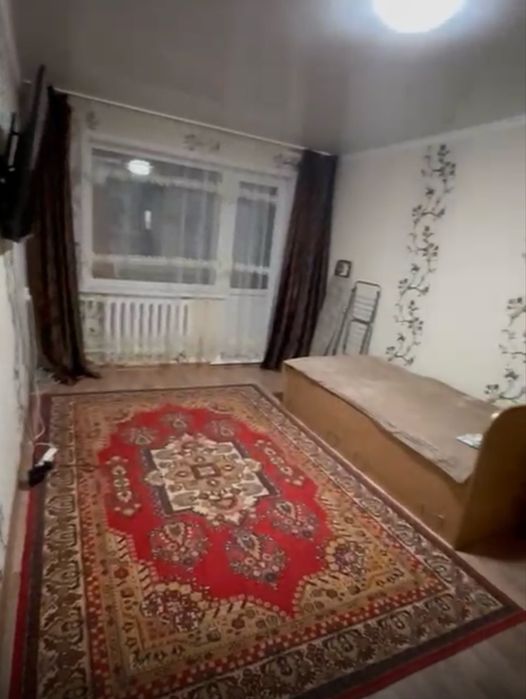 Продам 1 комн улучшен.план.