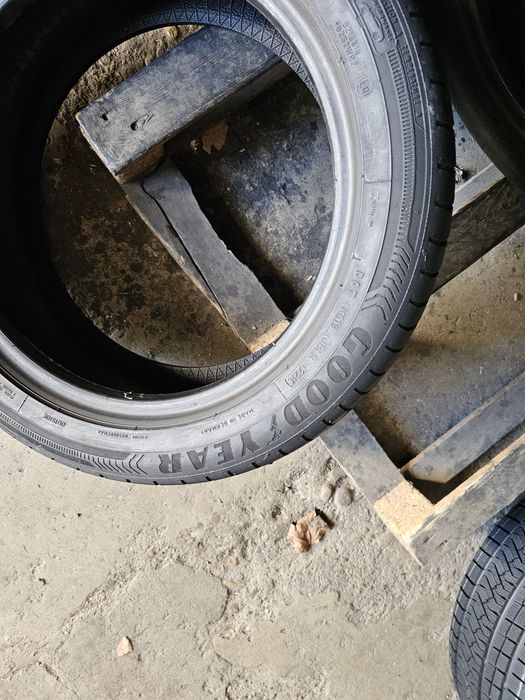 4 anvelope vara 195 55 16 Goodyear Runflat 6.6mm