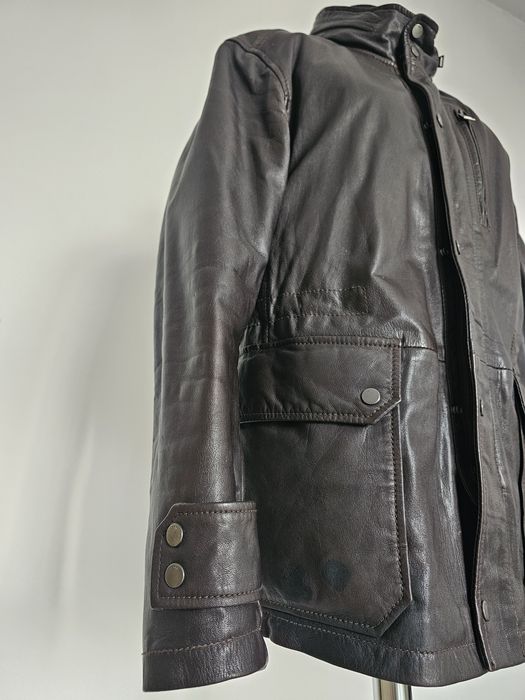 Geaca Joop-Belstaff din piele.