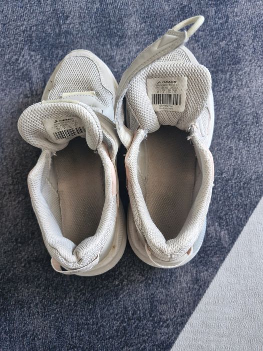 Продам кроссовки детские, 35 размер