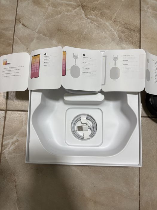 Vand Airpods Max Blak