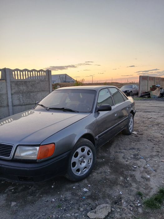Продам Audi 100 C4 в хорошем состоянии