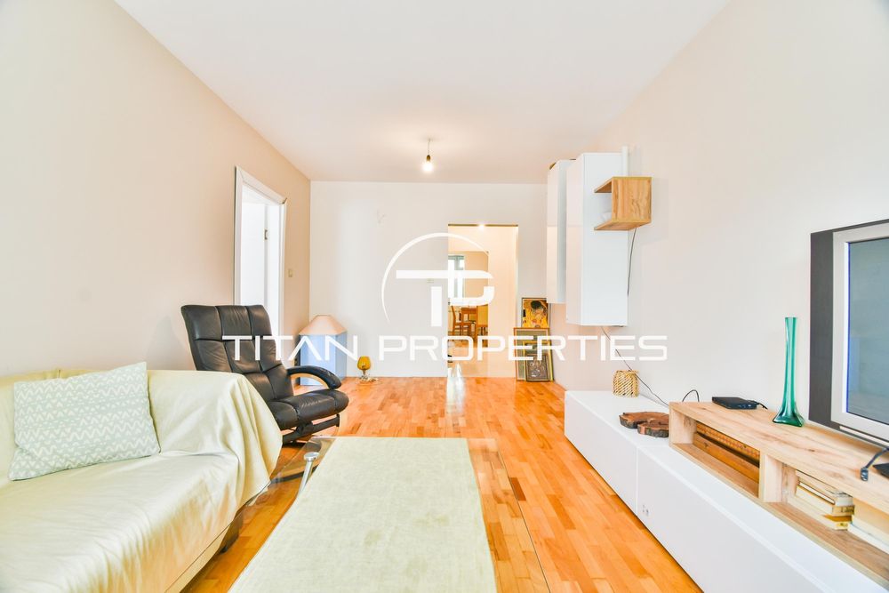 Дава се под наем Тристаен апартамент в София, Дианабад - 100 кв.м за 897.6 € - Снимка #2