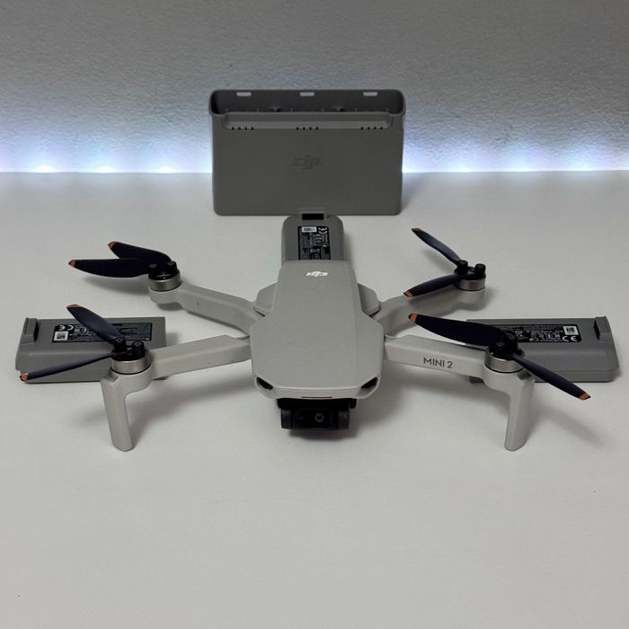 Drona DJI Mini 2 4K Fly More Combo | 3 baterii + Telecomanda RC-N1 |