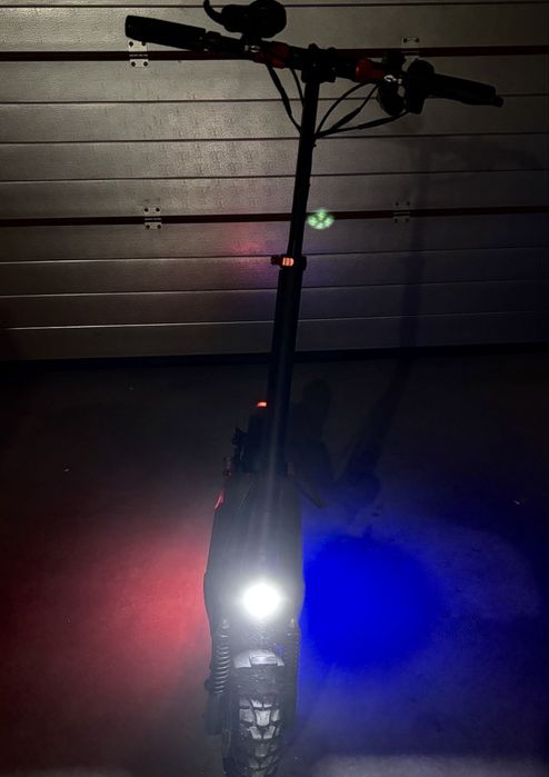 Trotineta Electrica Kukirin M4 PRO 40 km/h | 45-50 km/ autonomie