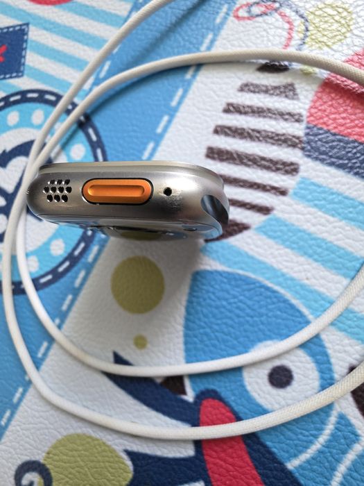 Vând Apple Watch ultra 2.