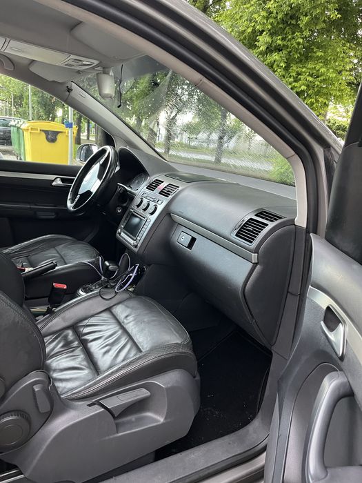 Vind touran 2007 automat 1.9 diesel