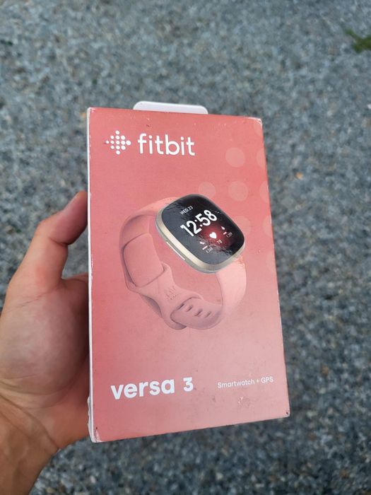 Fitbit versa 3 Nou