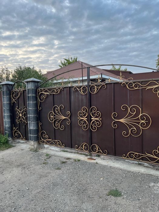 Продам дом в центре города