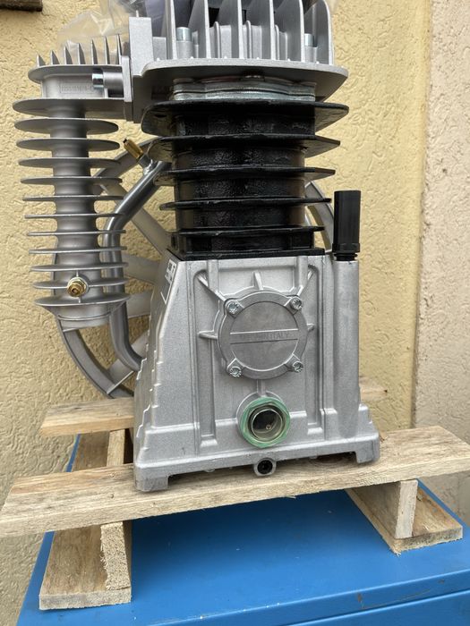 Cap compresor / Pompa aer /Grup pompant B5900B ABAC /Atlas copco