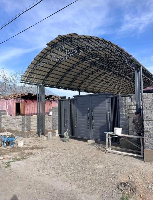 Навес варота тапчан беседка