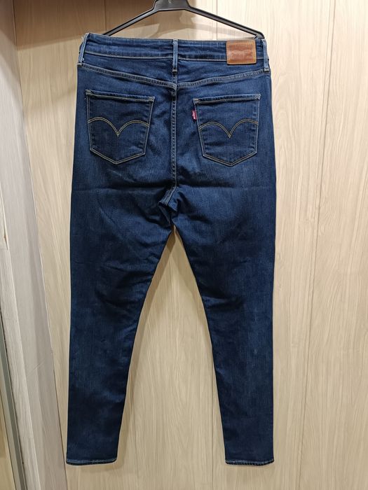 Оригинальные джинсы Levi's