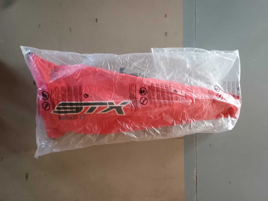 Два детски рига 1.5 и 3.5 кв.м за уиндсърф windsurf