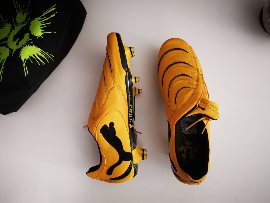 Ghete fotbal Puma PWR-C 1