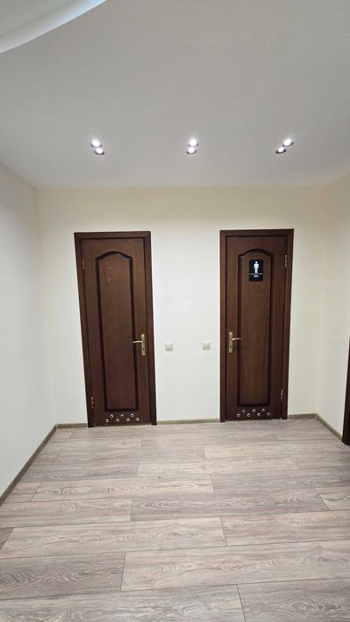 Евро офис в аренду 120кв.м! Бизнес Центр "Grand Trade"!