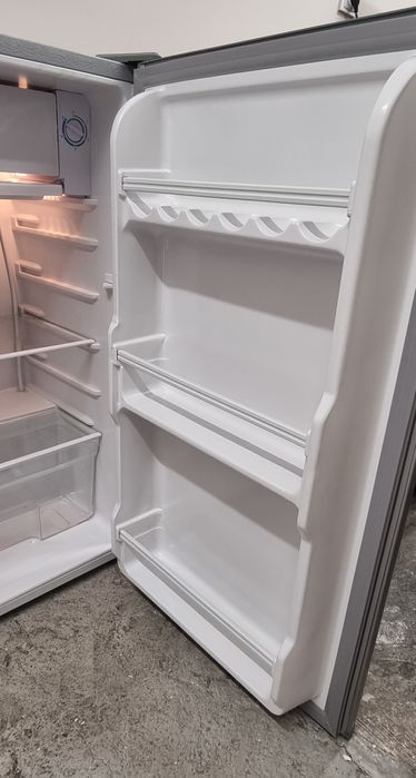 Хладилник Klarstein 91L с транспортен дефект