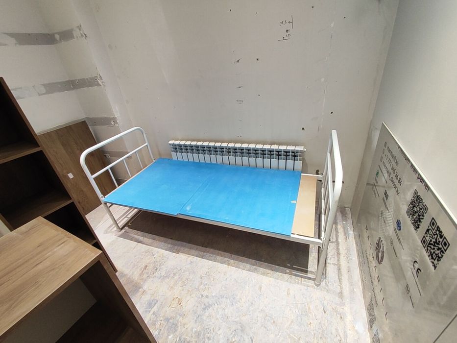 Кровать 2шт металлическая