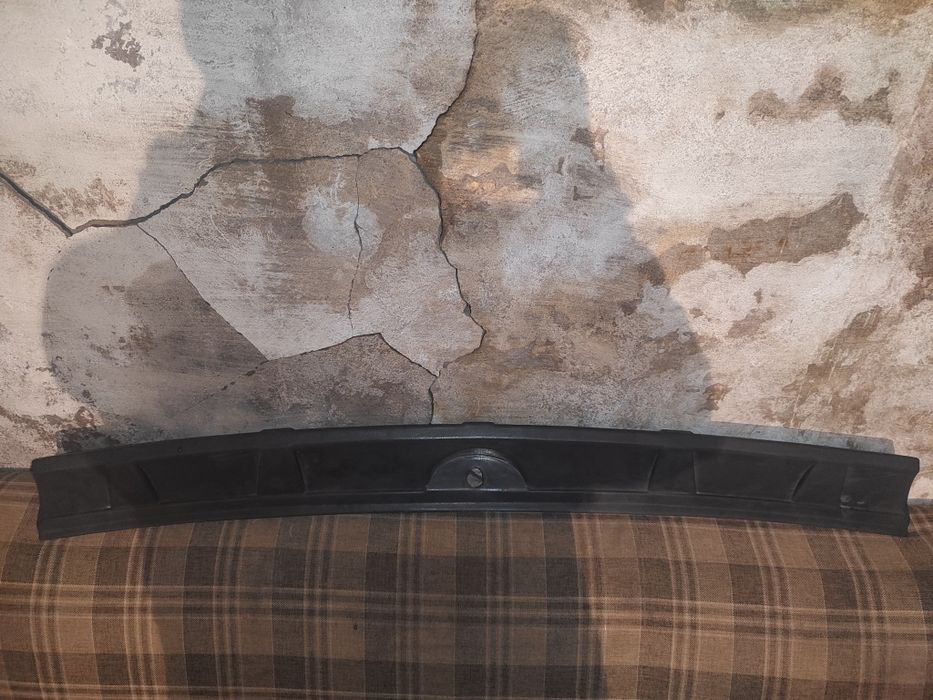 Продается спойлер ваз лада