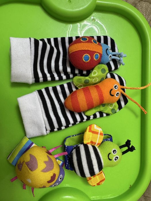 Развивающие игрушки для малышей