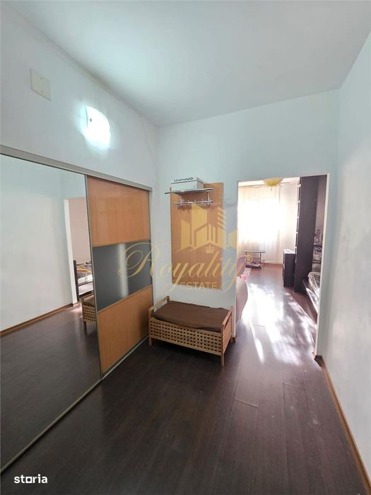 Apartament 1 camera, centrala proprie, etaj 1 - Zona Complexului Stude