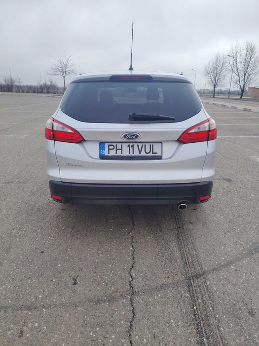 FORD Focus 0 — imagine 4