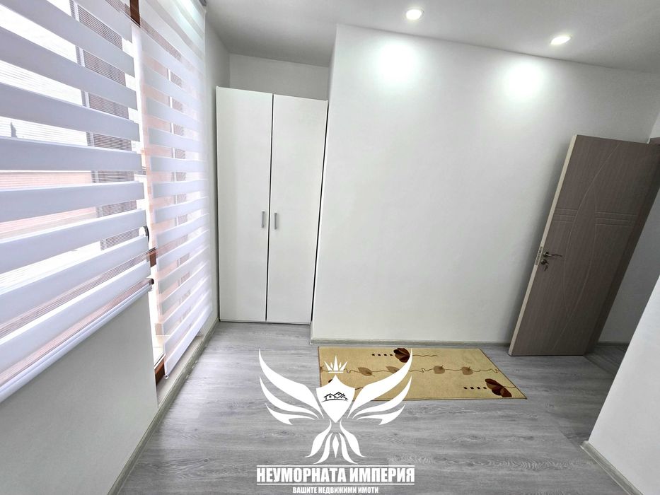 Продава се Тристаен апартамент в Асеновград - 146 кв.м за 741 €/кв.м - Снимка #12