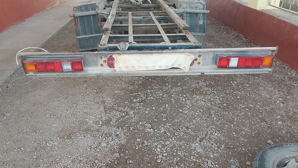 Қарона, Парков, мангал.