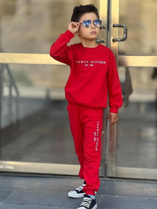 Trening fete și baieti