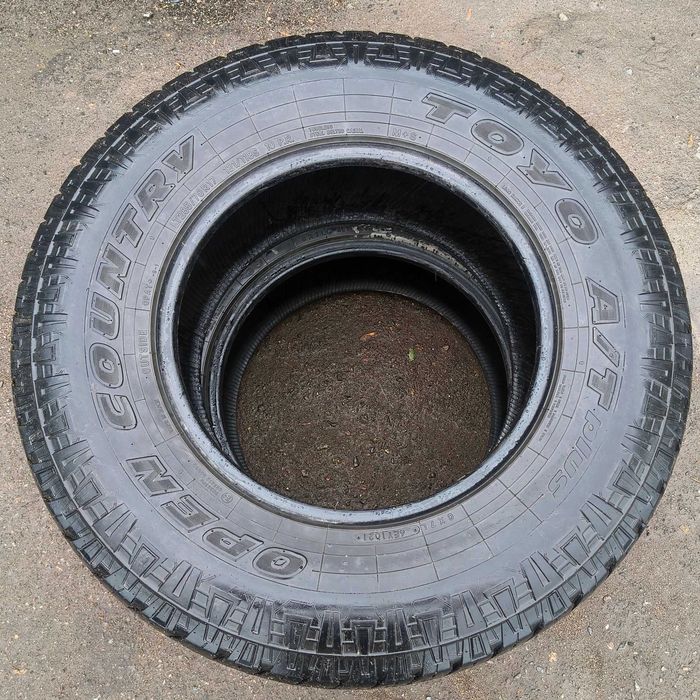 2шт. 285/70R17 Toyo Open Country AT plus с жирным протектором