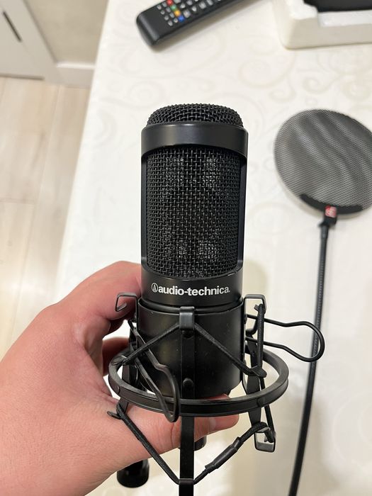 Audio tehnica at2035