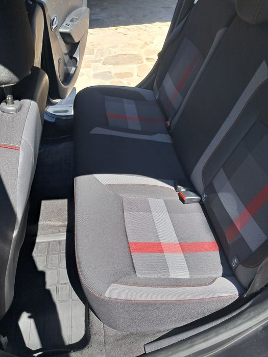 Dacia Logan Prestige 0,9 TCe 90 CP -2019 - 90000 km . Unic proprietar , revizii la reprezentanta
