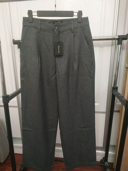 Брюки бренда Massimo Dutti