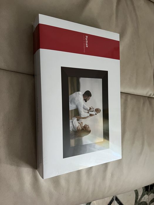 Rama digitala 10.1 inch touchscreen , Wifi