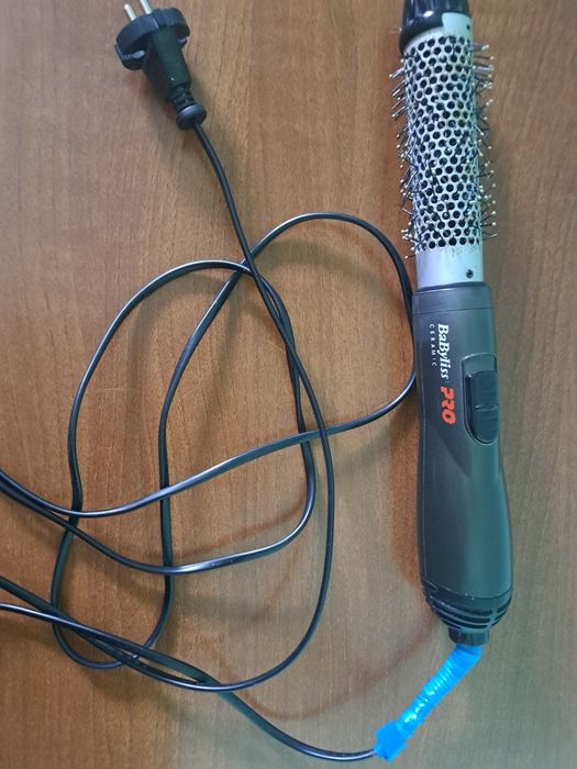 Фен, плойка, стайлер