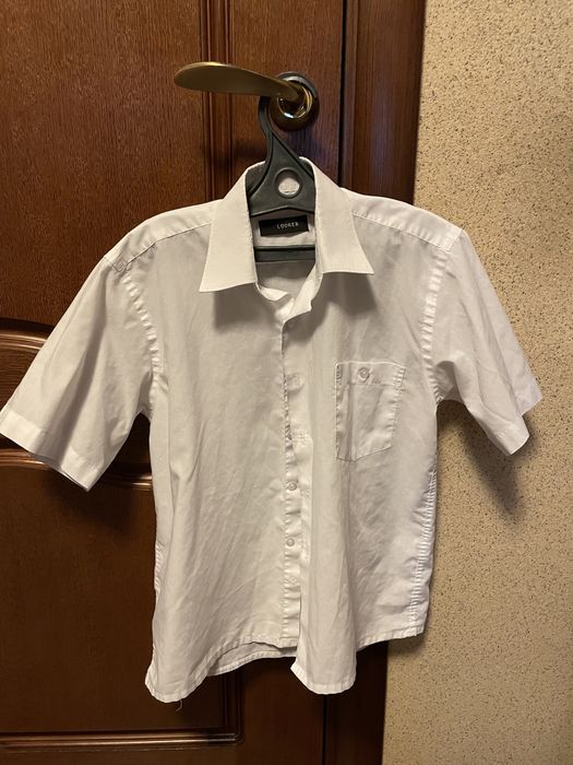 Рубашки белые