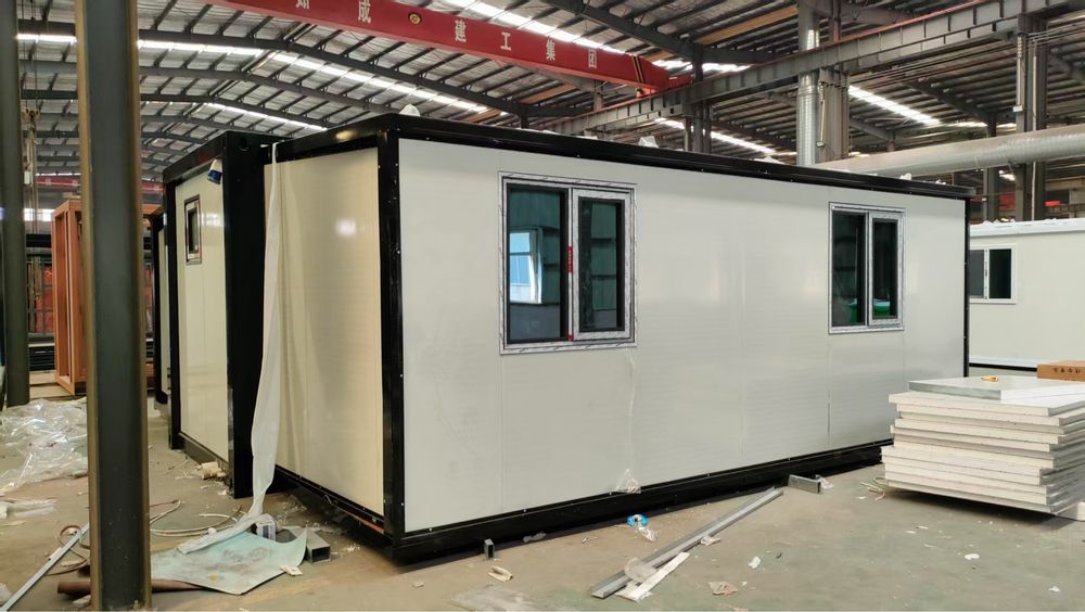 Сгъваема сглобяема къща контейнер фургон 37м2 М СТРОЙ 92