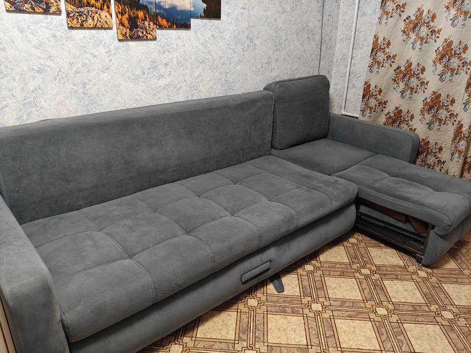 Диван для гостиной