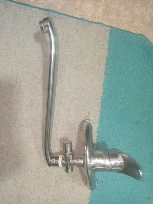 Кран в ванную  с душем