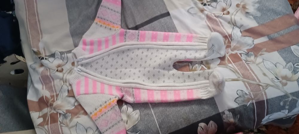 Мальчик 2-3месяца