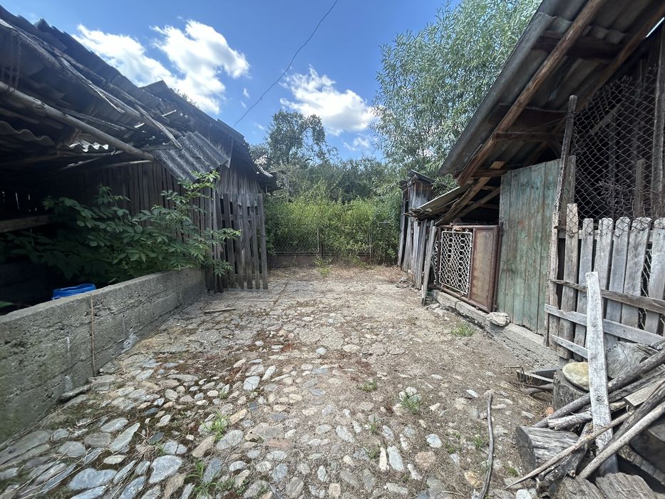 Vand teren 7287 metri patrati in Arges