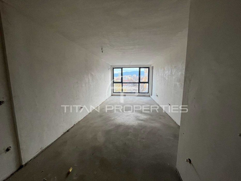 Тристаен апартамент Кючук Париж