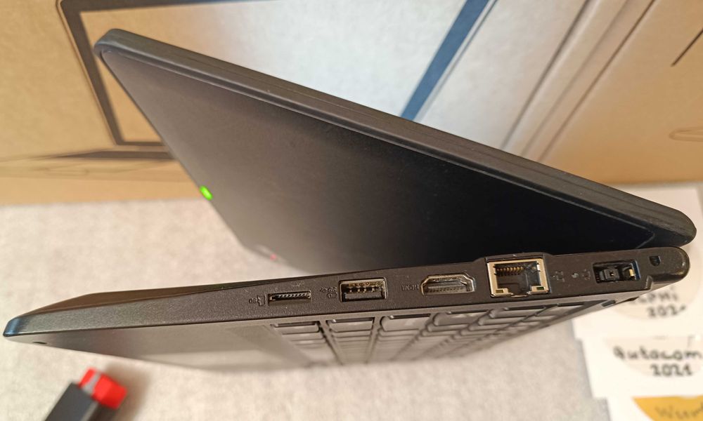 Комплект aвтодиагностика и лаптоп Lenovo Yoga с 8RAM и тъчскрийн екран