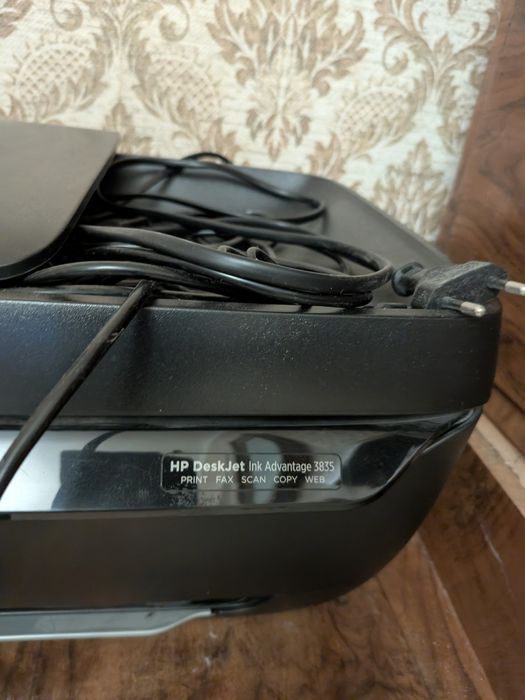 Принтер HP DeskJet 3835