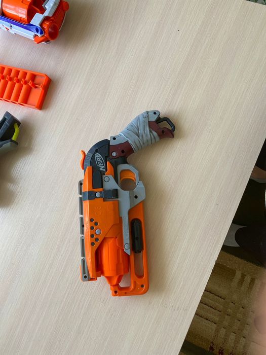 Продаю бластер NERF